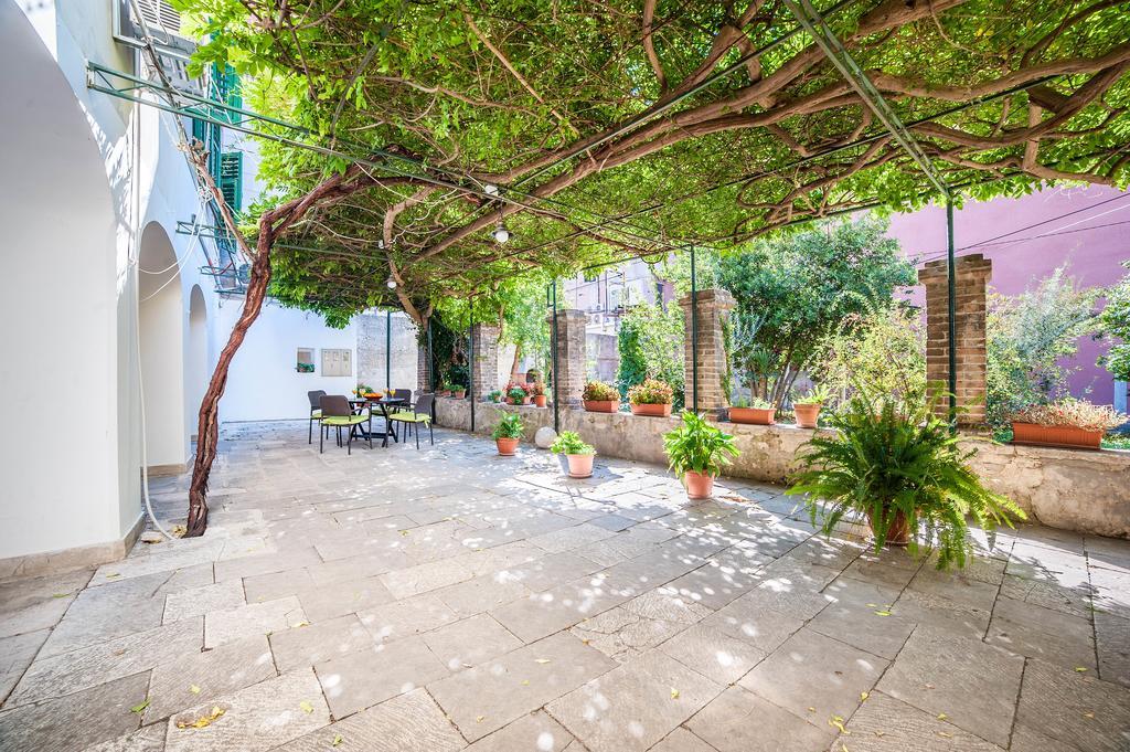 Apartment Heart Of The City Šibenik Eksteriør bilde
